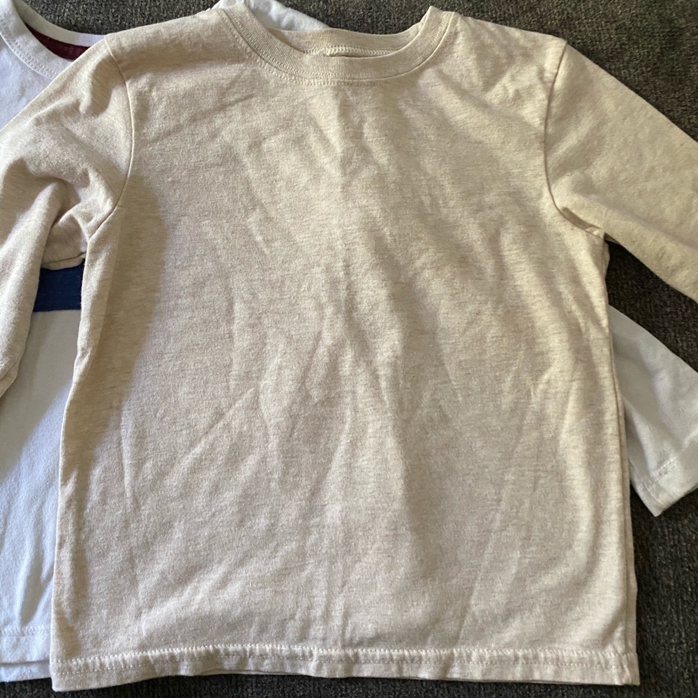 4 Long Sleeve Shirts 5T - Picture 3 of 5